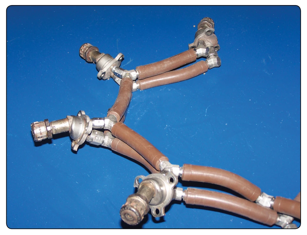 Fuel manifolds.