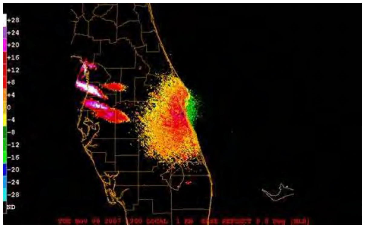 Figure 15-19. Radar Image of Chaff