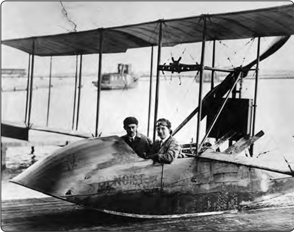 Figure 1-4. Benoist airboat.
