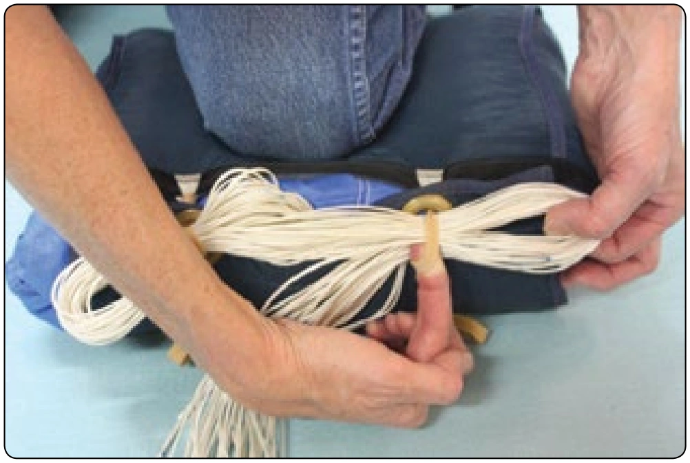 Figure 4-31. The second locking stow. Note the generous size of the bight.