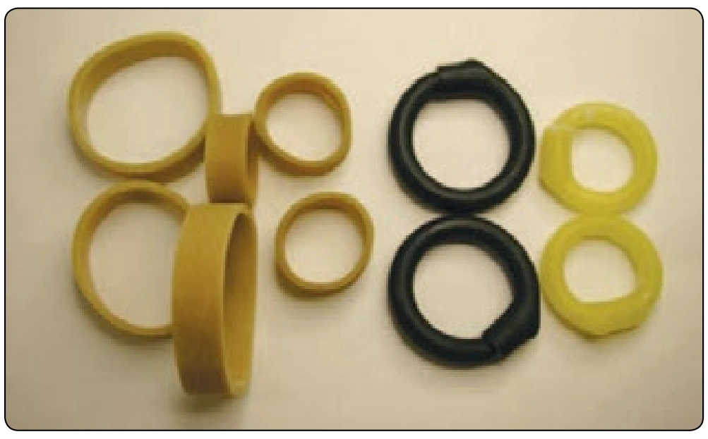 Figure 4-38. Rubber bands and Tube Stows®.