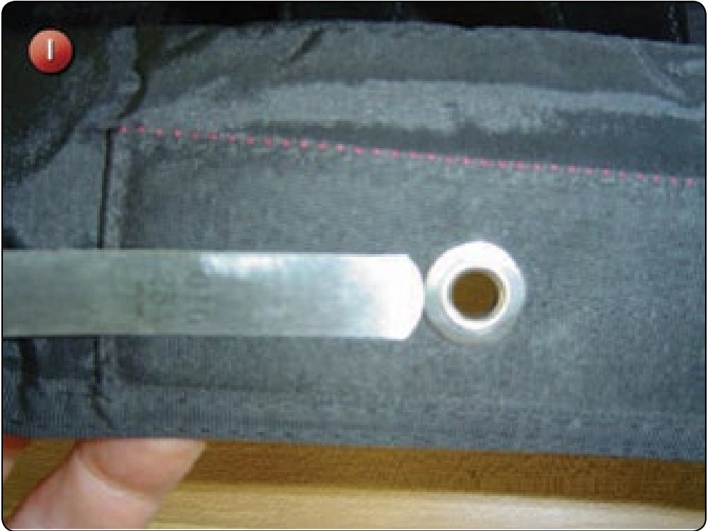 Container Plastic Stiffener Replacement, procedure photograph 9 (source page 7-46).