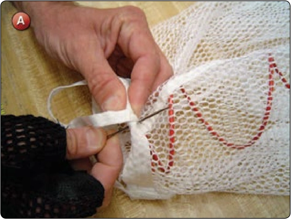 Hand Tacking Techniques, procedure photograph 1 (source page 7-87).