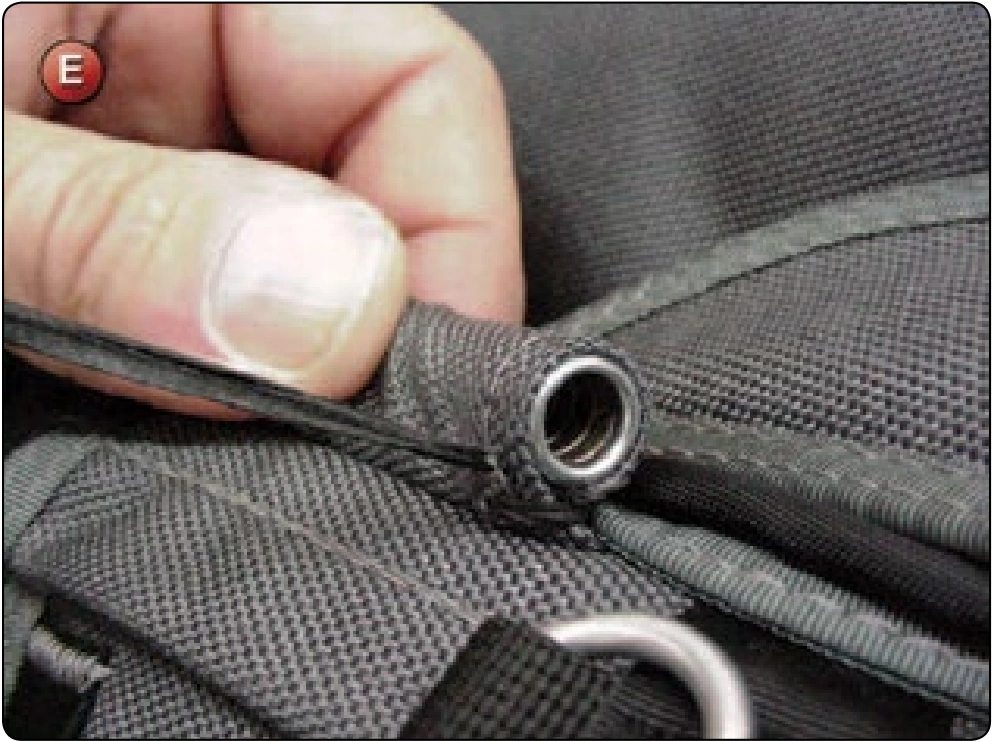 Hand Tacking Techniques, procedure photograph 5 (source page 7-88).