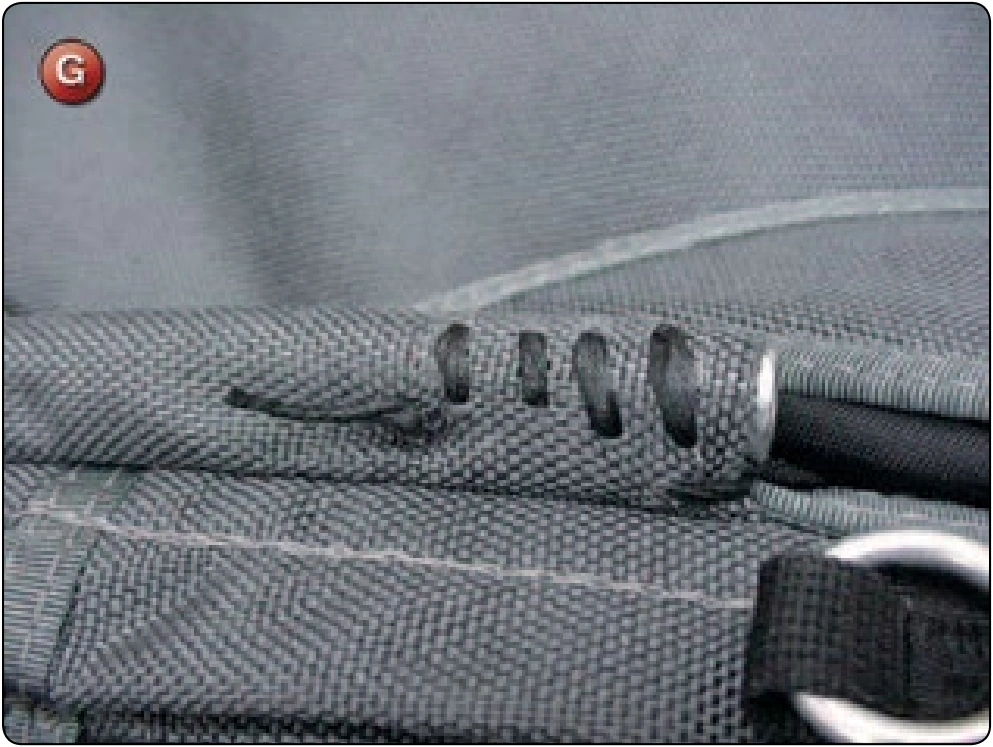 Hand Tacking Techniques, procedure photograph 7 (source page 7-88).