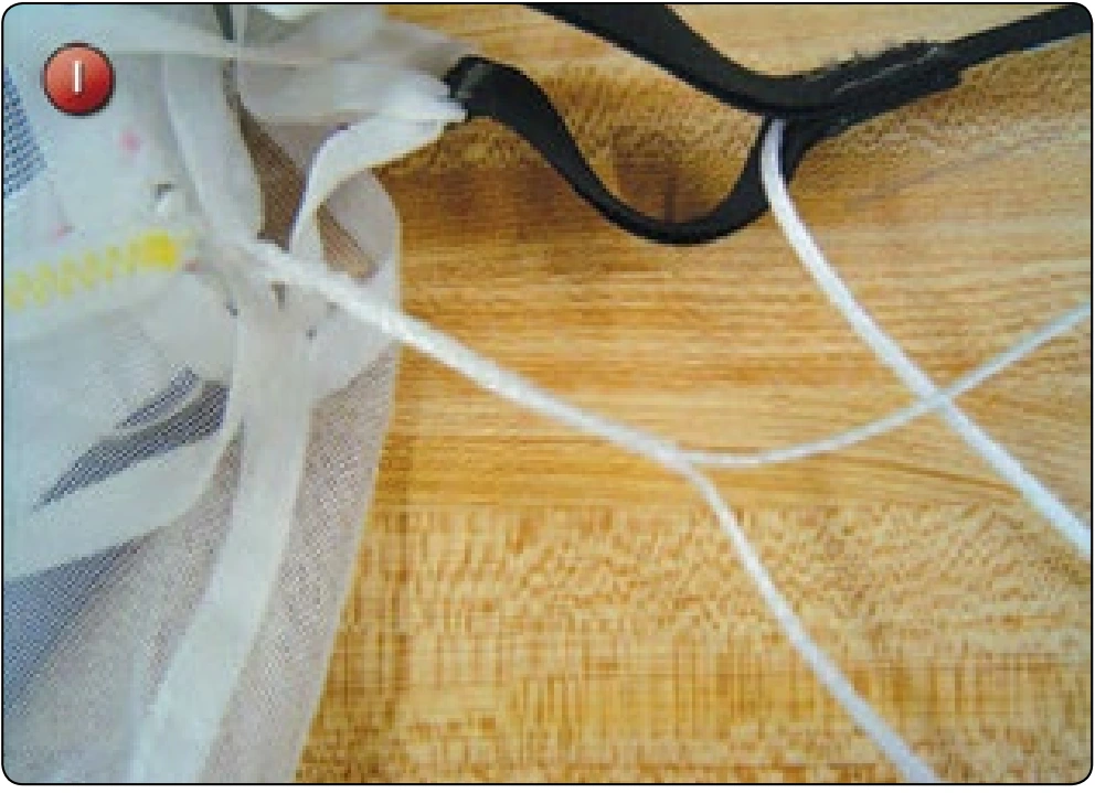 Main Pilot Chute Collapsible Bridle Replacement, procedure photograph 9 (source page 7-71).