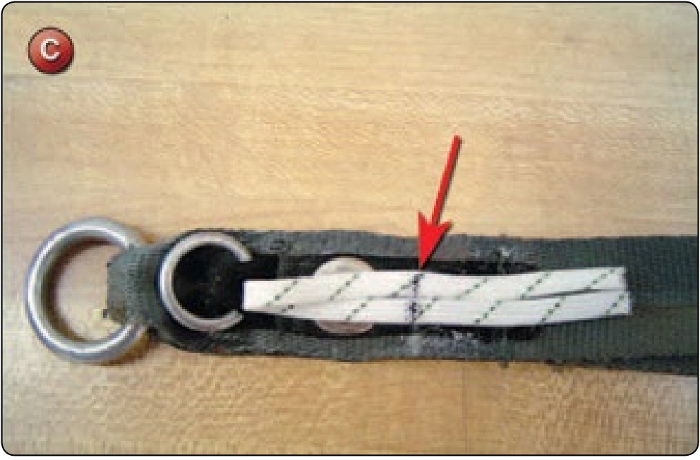 Main Riser 3-Ring Locking Loop Replacement, procedure photograph 3 (source page 7-63).