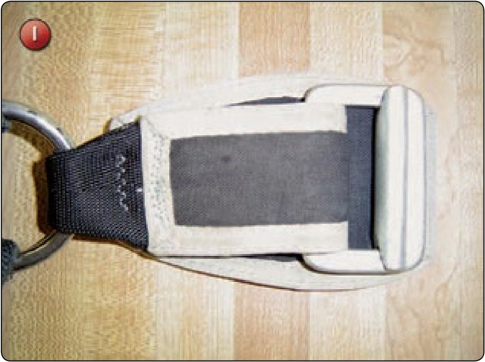 Standard Harness Main Lift Web Replacement, procedure photograph 8 (source page 7-58).