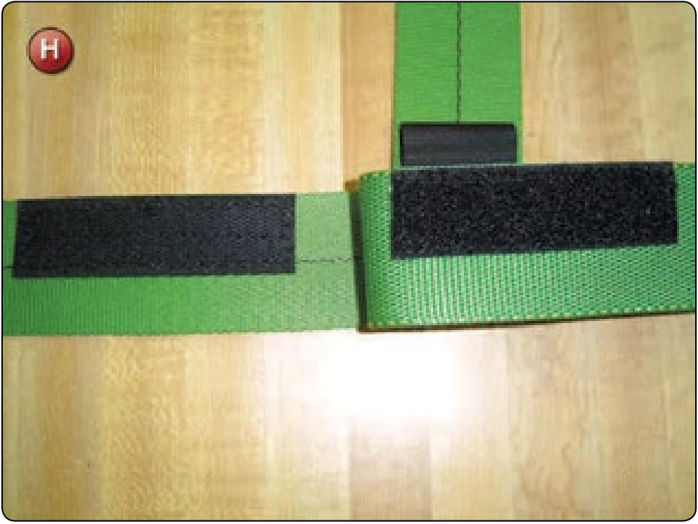 Standard Harness Main Lift Web Replacement, procedure photograph 16 (source page 7-61).
